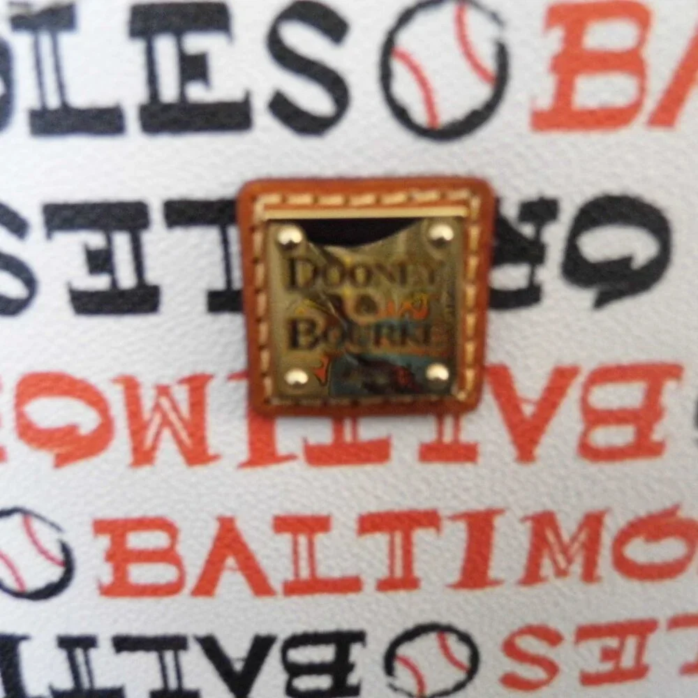 Dooney & Bourke Baltimore Orioles Women's Suki Crossbody Purse